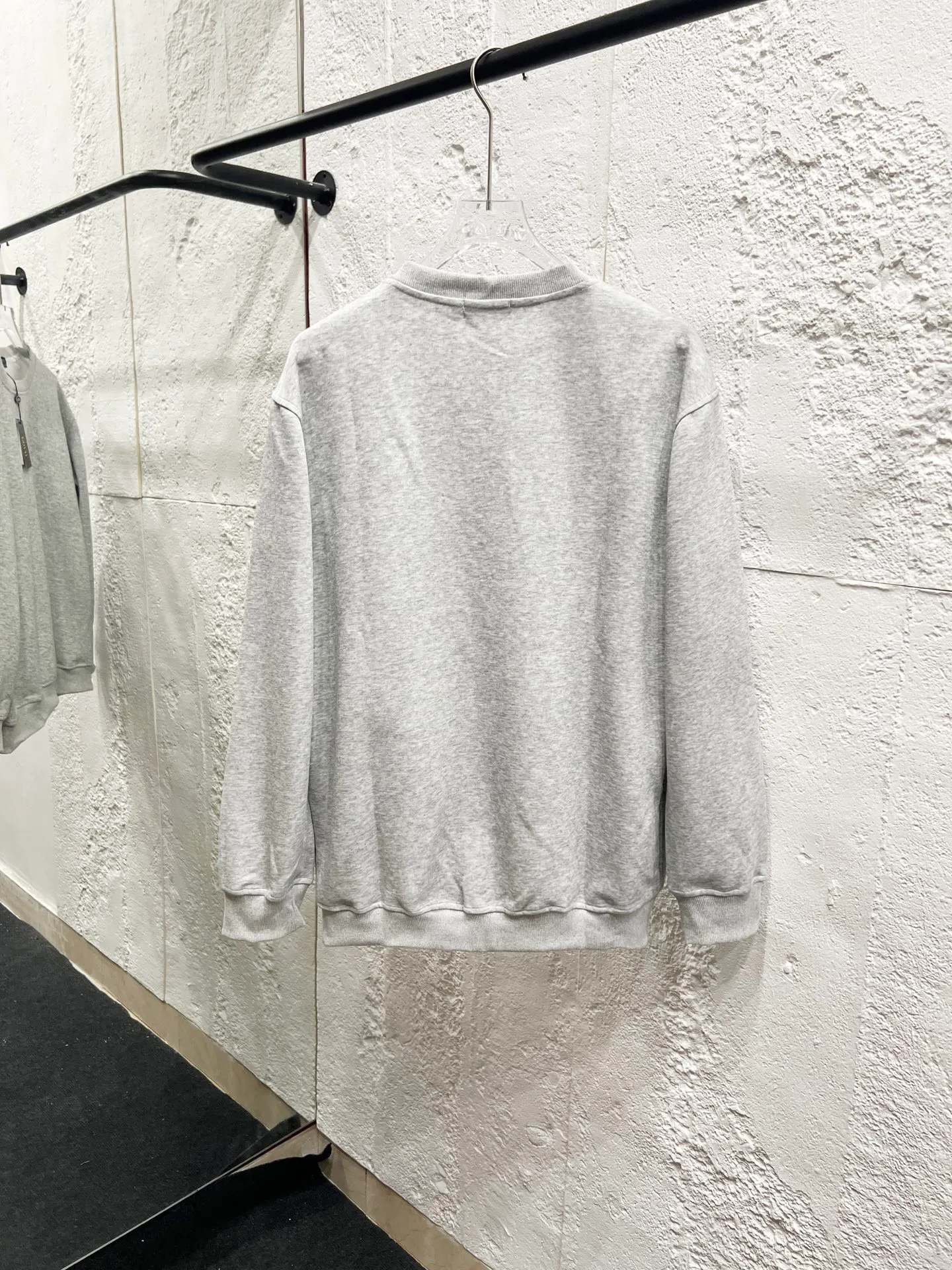 P180 Style number: T51 Ralph Lauren round neck pony logo embroidered sweatshirt, pure cotton fabric Color: gray Size: M-105-120 catties L-120-135 catties XL-135-150 catties 2XL-150-165 catties
